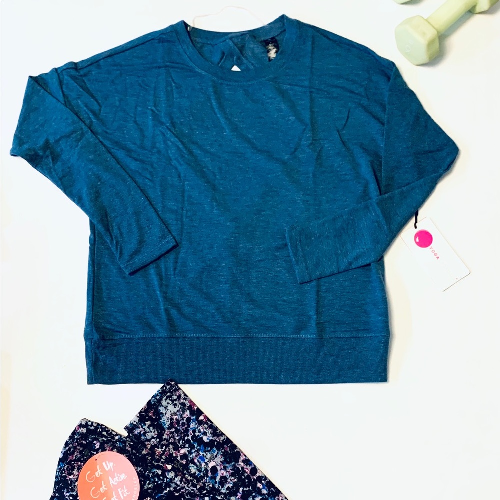 Trendy Loungewear/Activewear Set!! ✌🏼😍
